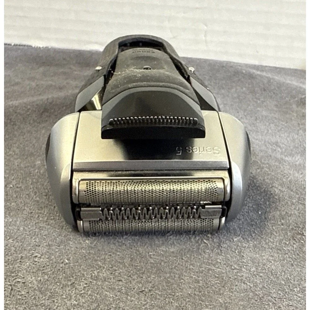 Braun Series 5 5090cc Rechargeable Men's Electric Shaver W/case